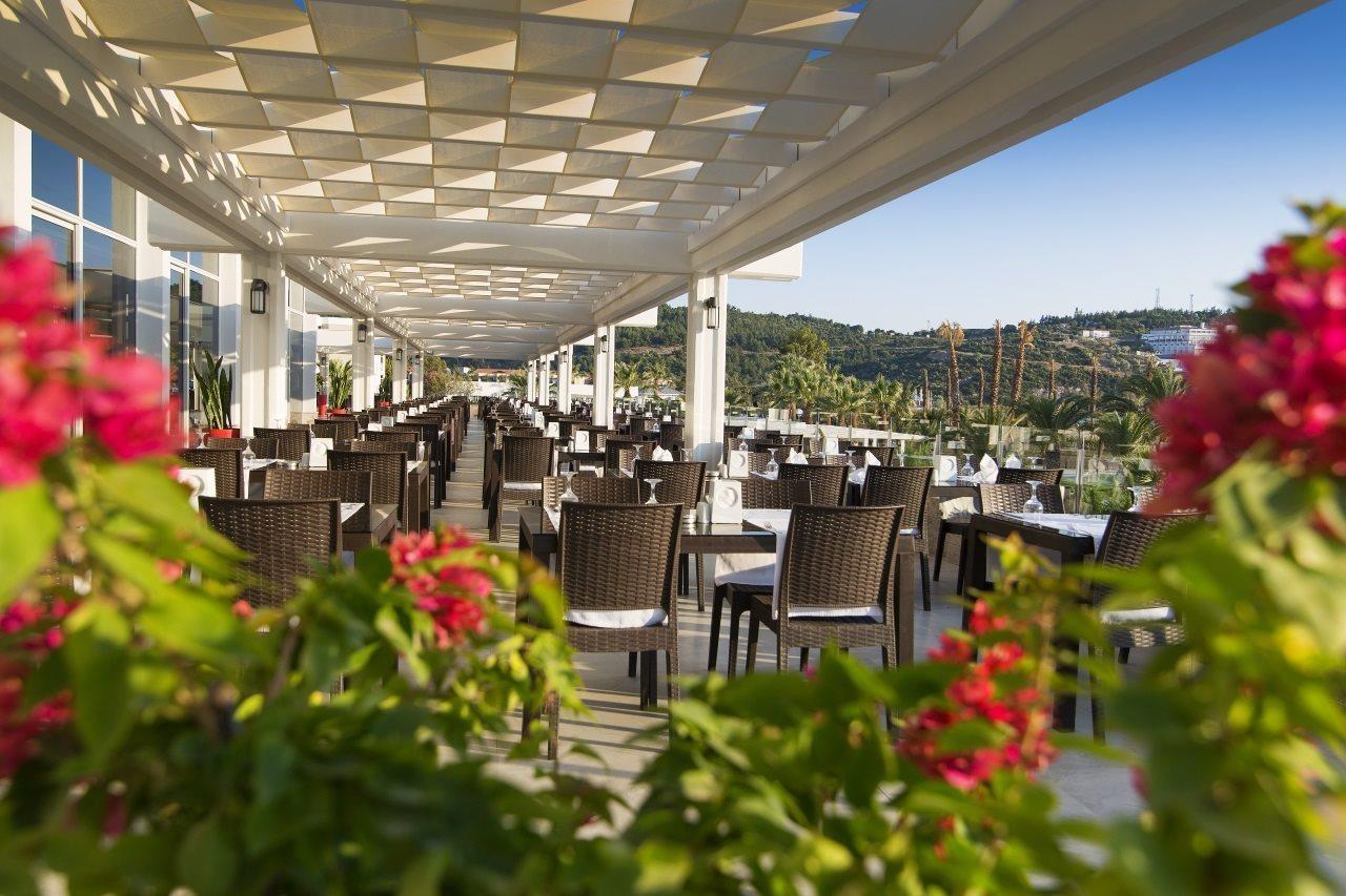 Palm Wings Ephesus Beach Resort Selçuk Exterior foto