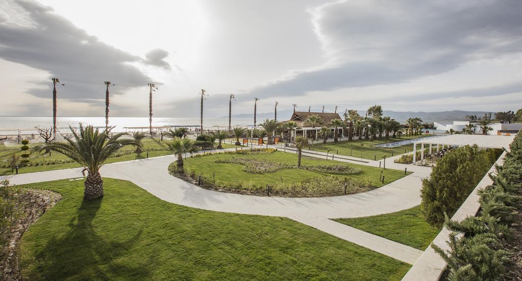 Palm Wings Ephesus Beach Resort Selçuk Exterior foto